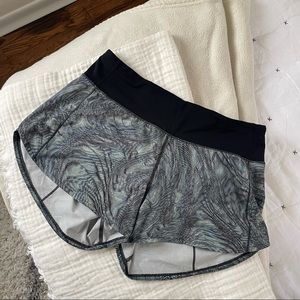 Lululemon Speed Up Short, midrise, 4” inseam